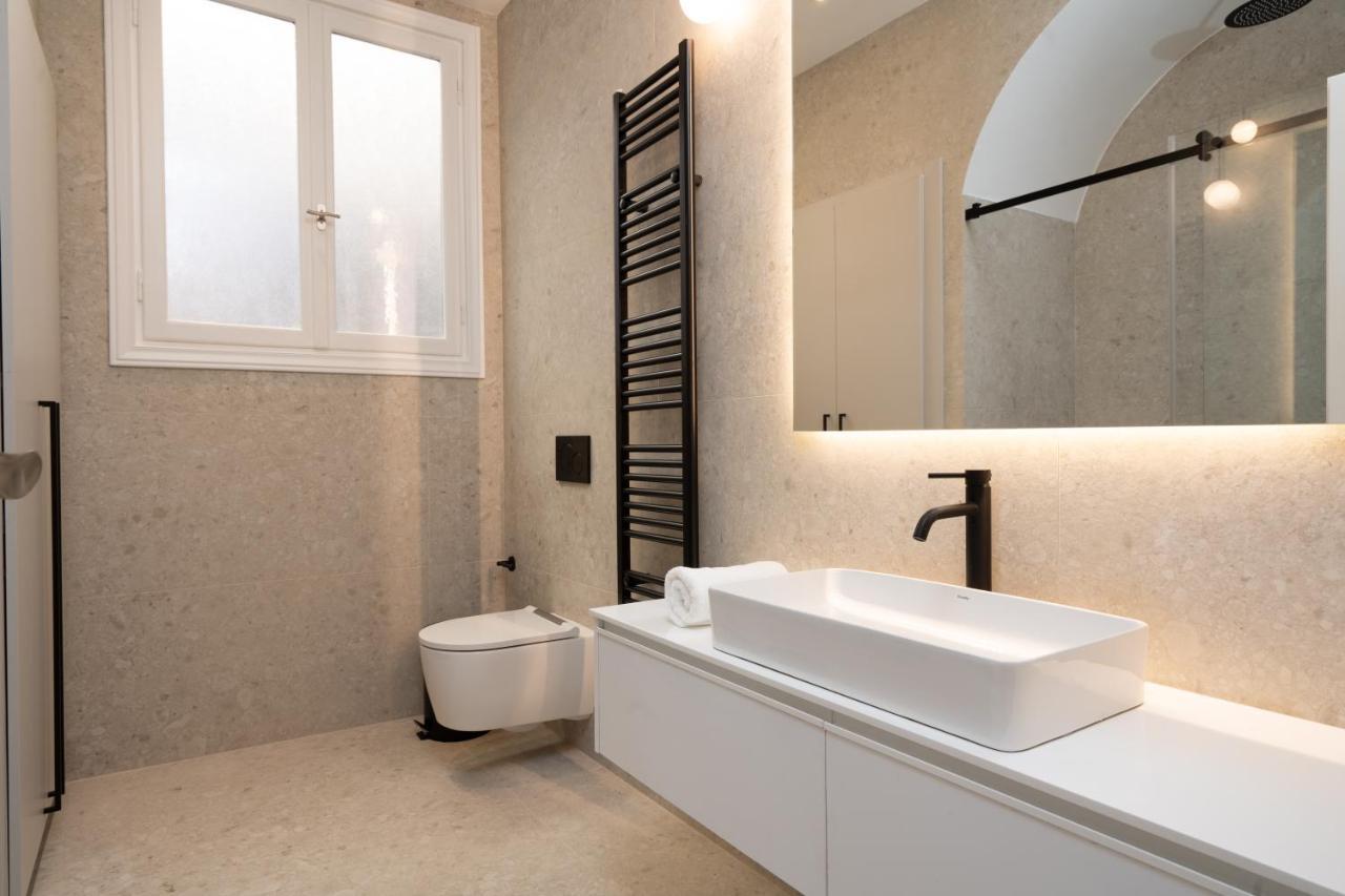 Apartamento Upscale Athens Luxury Penthouse Exterior foto