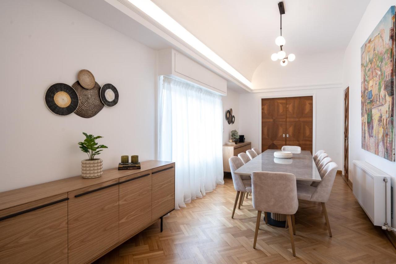 Apartamento Upscale Athens Luxury Penthouse Exterior foto